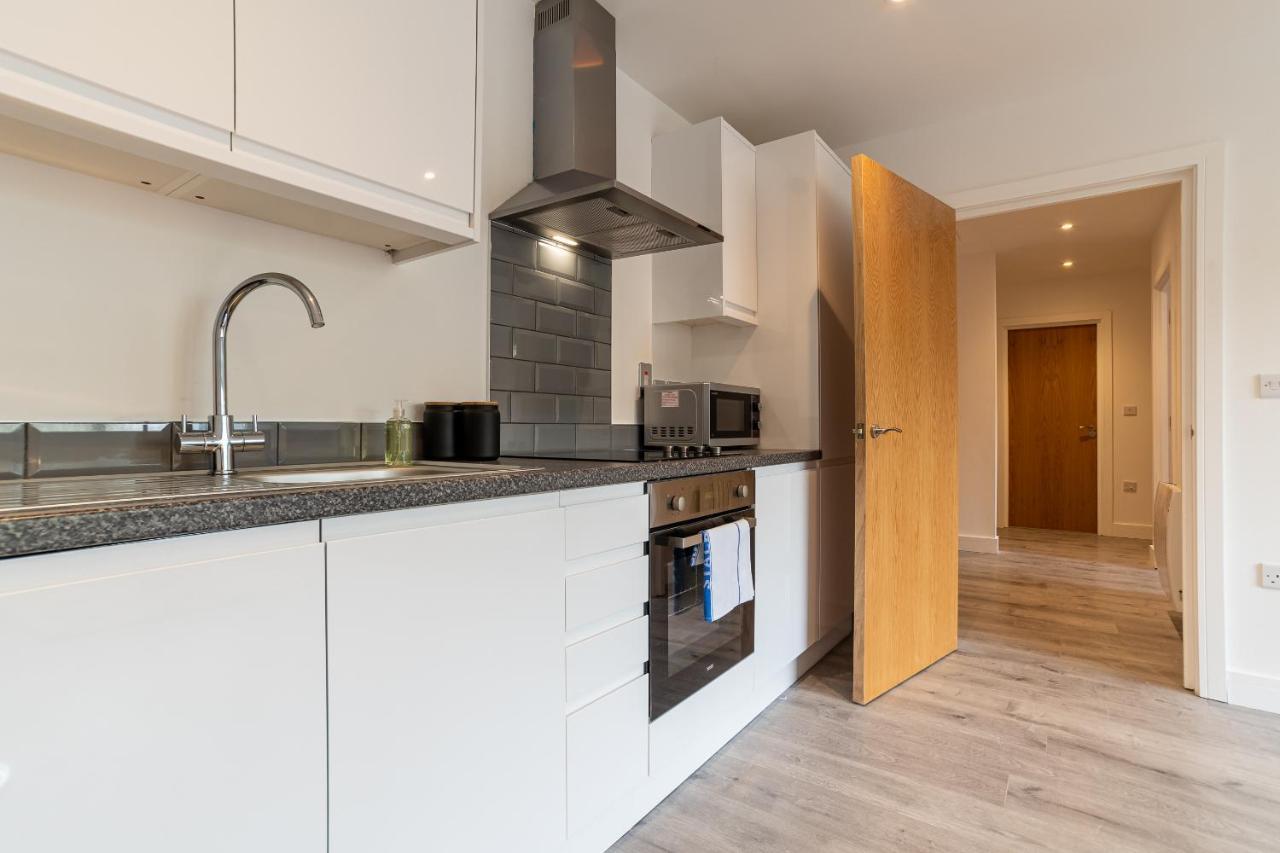 Copenhagen Court Apartments Basingstoke Buitenkant foto