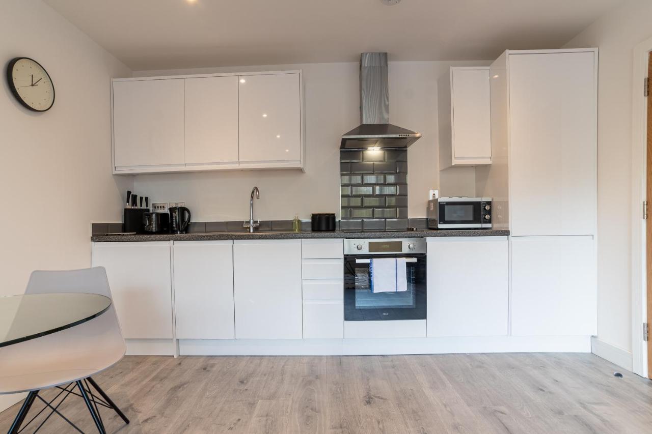 Copenhagen Court Apartments Basingstoke Buitenkant foto